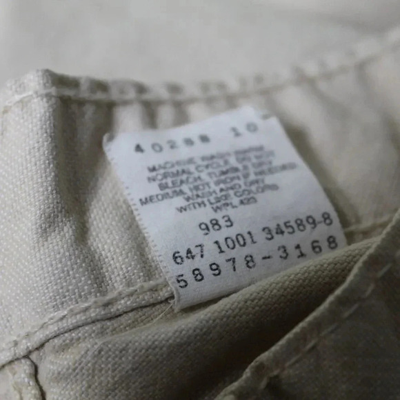 Levi's vintage 577loose fit kahki clam diggers size 8 - Picture 4 of 14